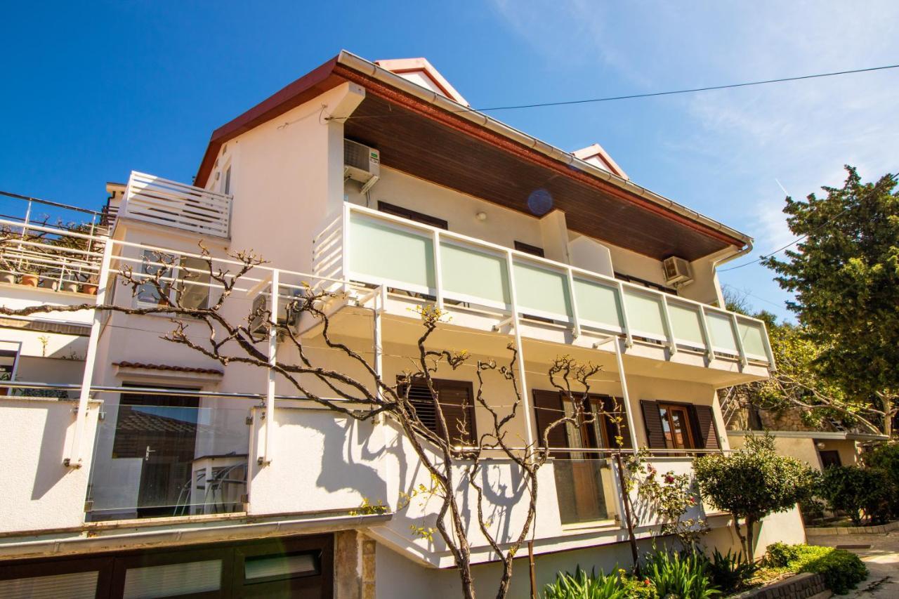 Apartment Mario With Terrace And Sea View Baška Exterior foto