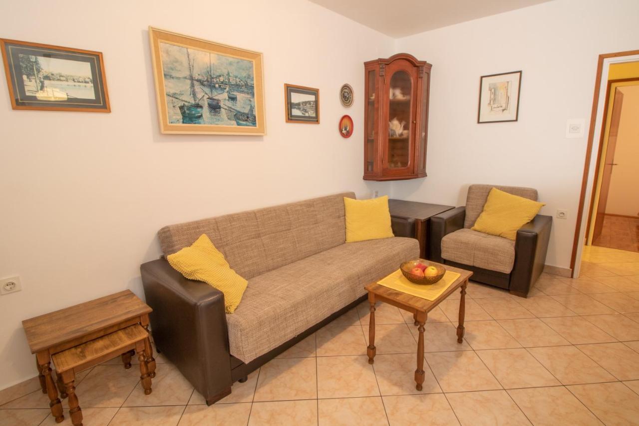 Apartment Mario With Terrace And Sea View Baška Exterior foto